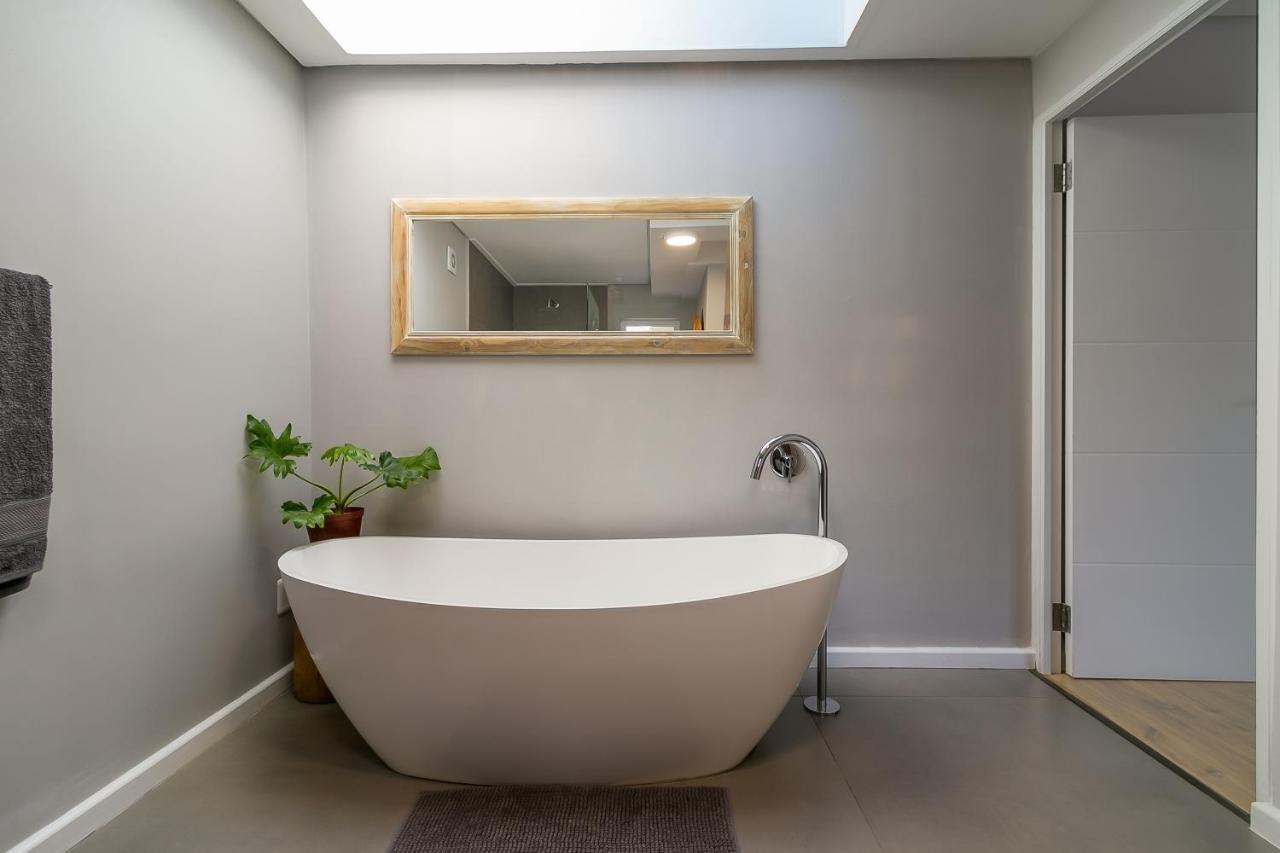 In Toto Retreat - Garden Route Hotel เซดจ์ฟิลด์ ภายนอก รูปภาพ