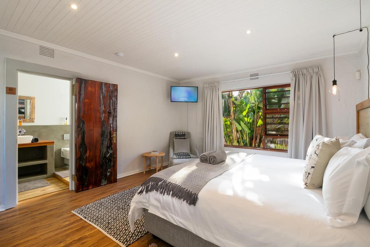 In Toto Retreat - Garden Route Hotel เซดจ์ฟิลด์ ภายนอก รูปภาพ